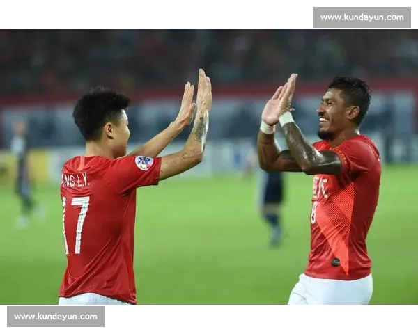 亚冠东方对阵恒大视频回顾绝杀瞬间与全场攻防精彩看点解析 亚冠东方对阵恒大视频回顾绝杀瞬间与全场攻防精彩看点解析